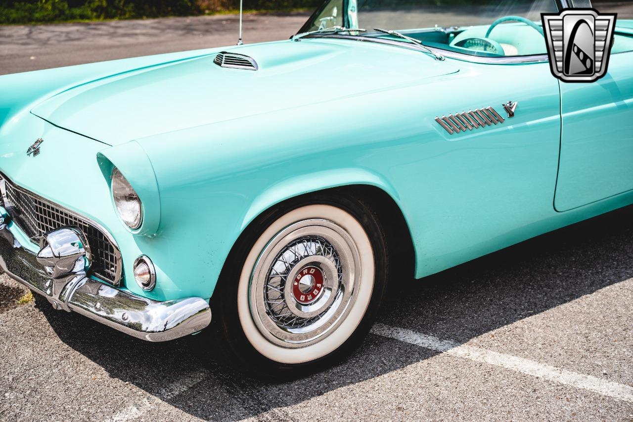 1955 Ford Thunderbird