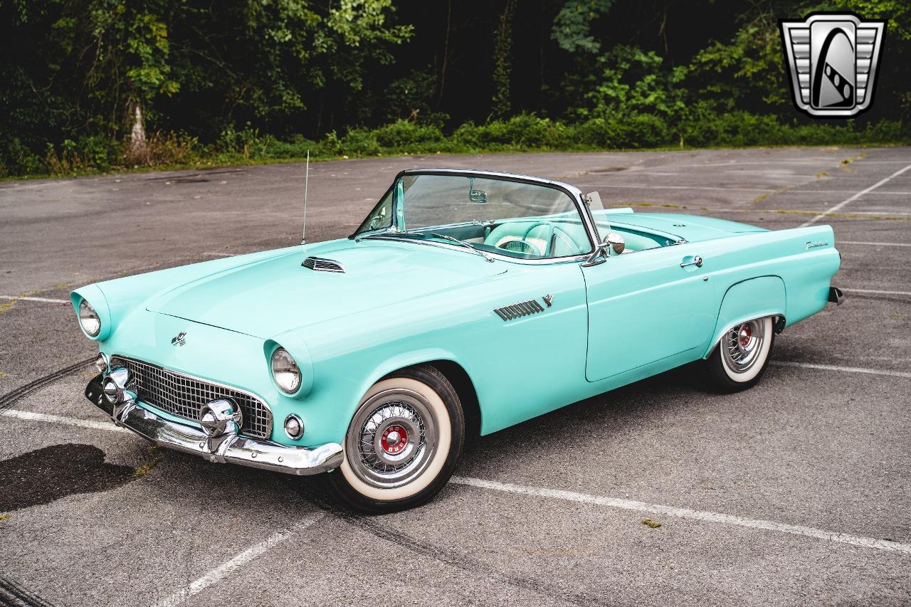 1955 Ford Thunderbird