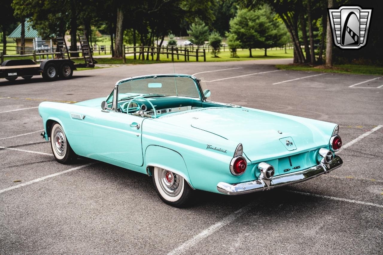 1955 Ford Thunderbird