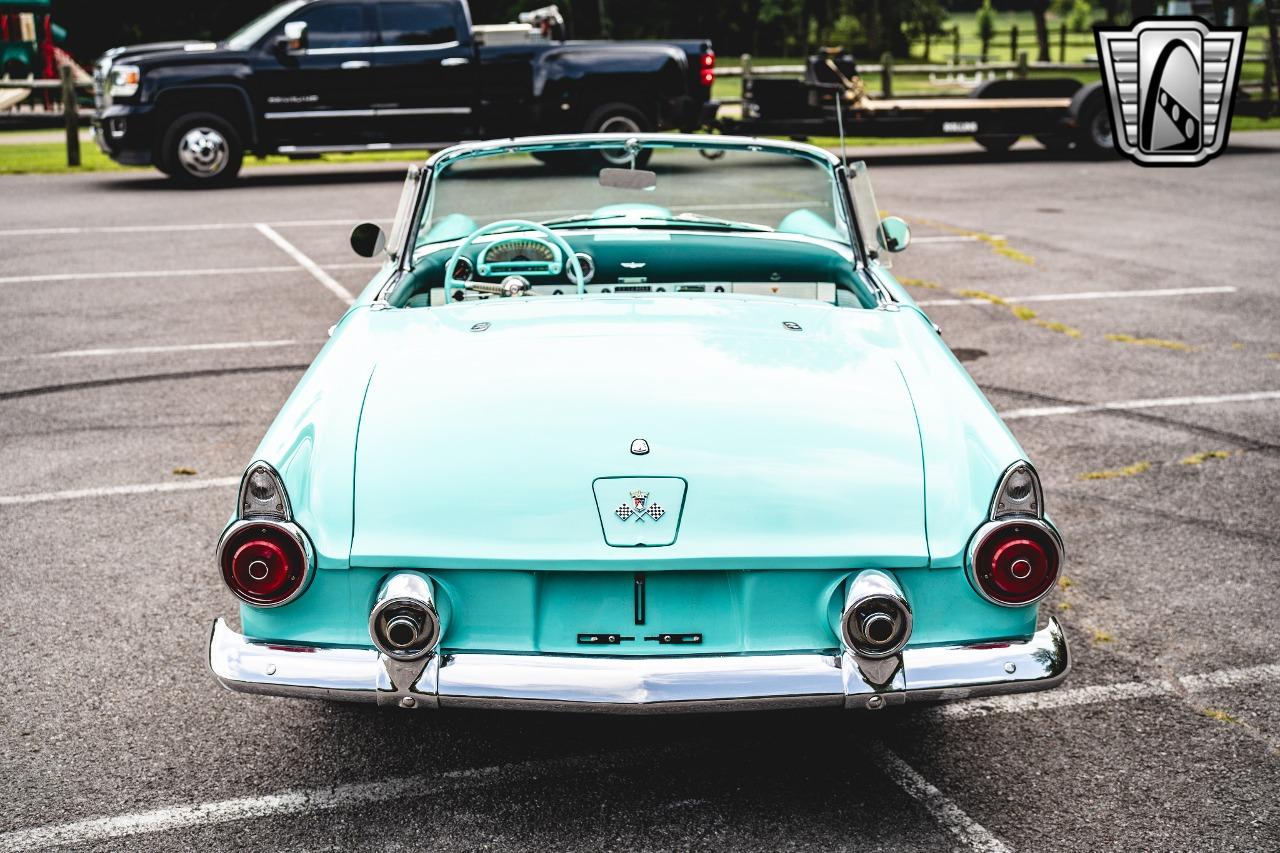 1955 Ford Thunderbird