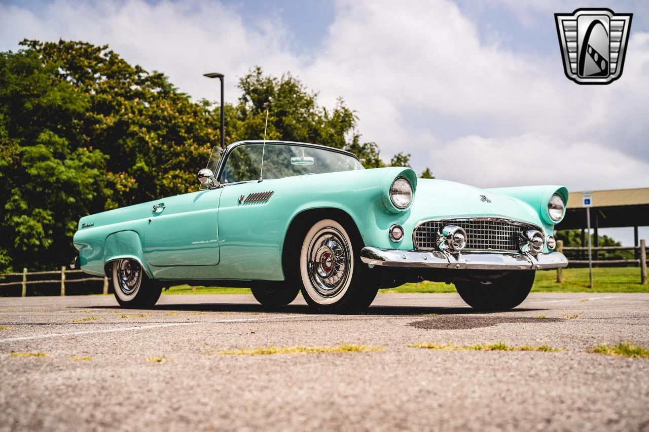 1955 Ford Thunderbird