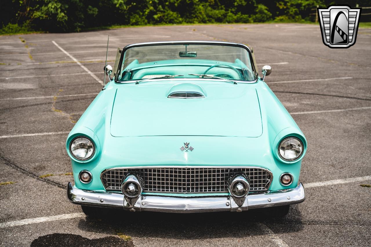 1955 Ford Thunderbird