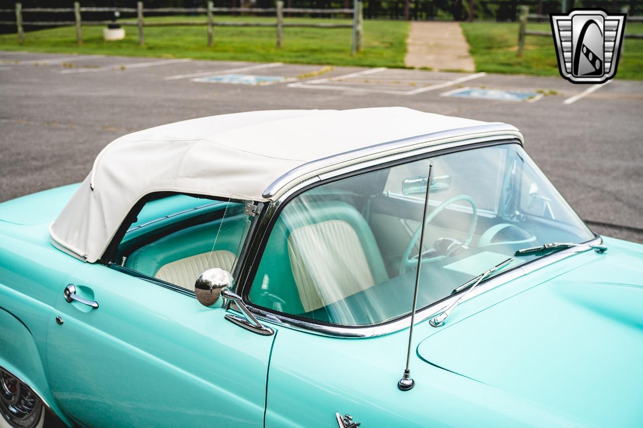 1955 Ford Thunderbird