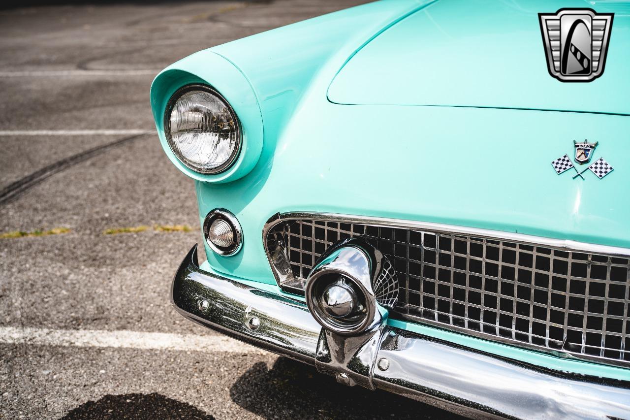 1955 Ford Thunderbird