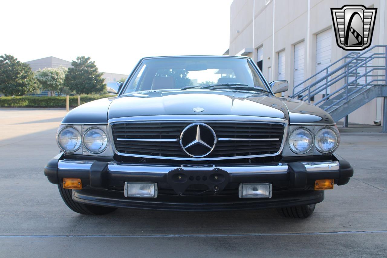 1988 Mercedes - Benz 560SL