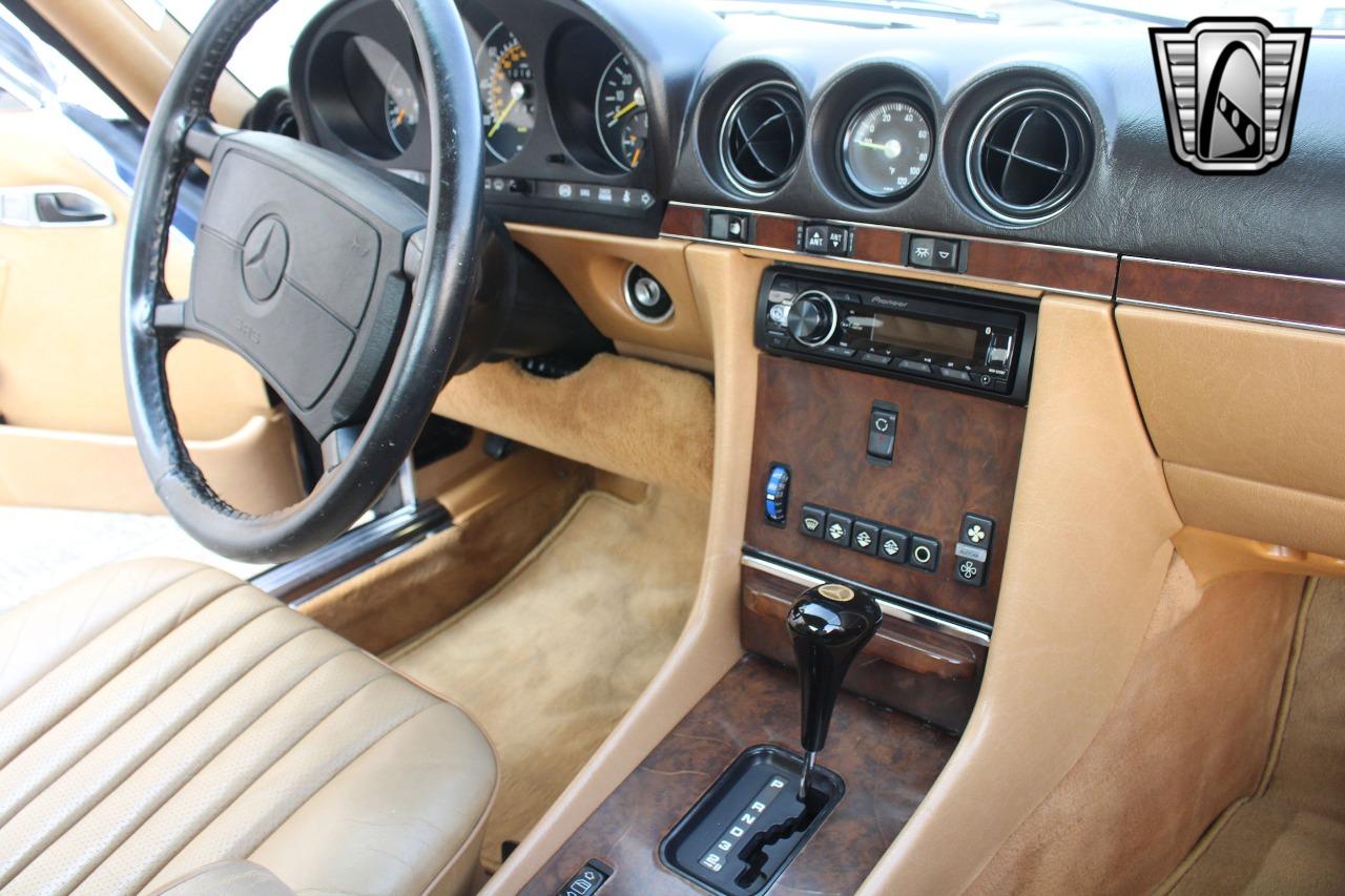 1988 Mercedes - Benz 560SL