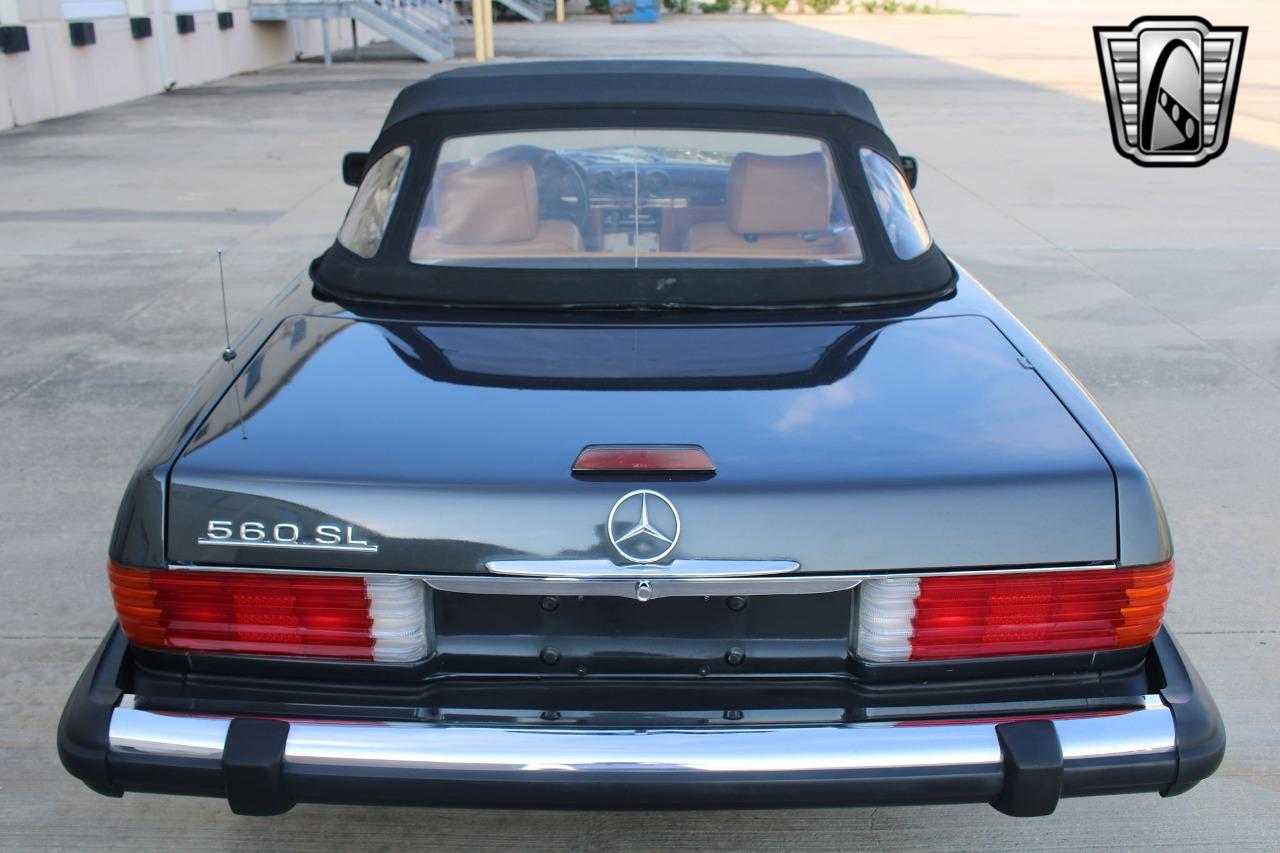 1988 Mercedes - Benz 560SL