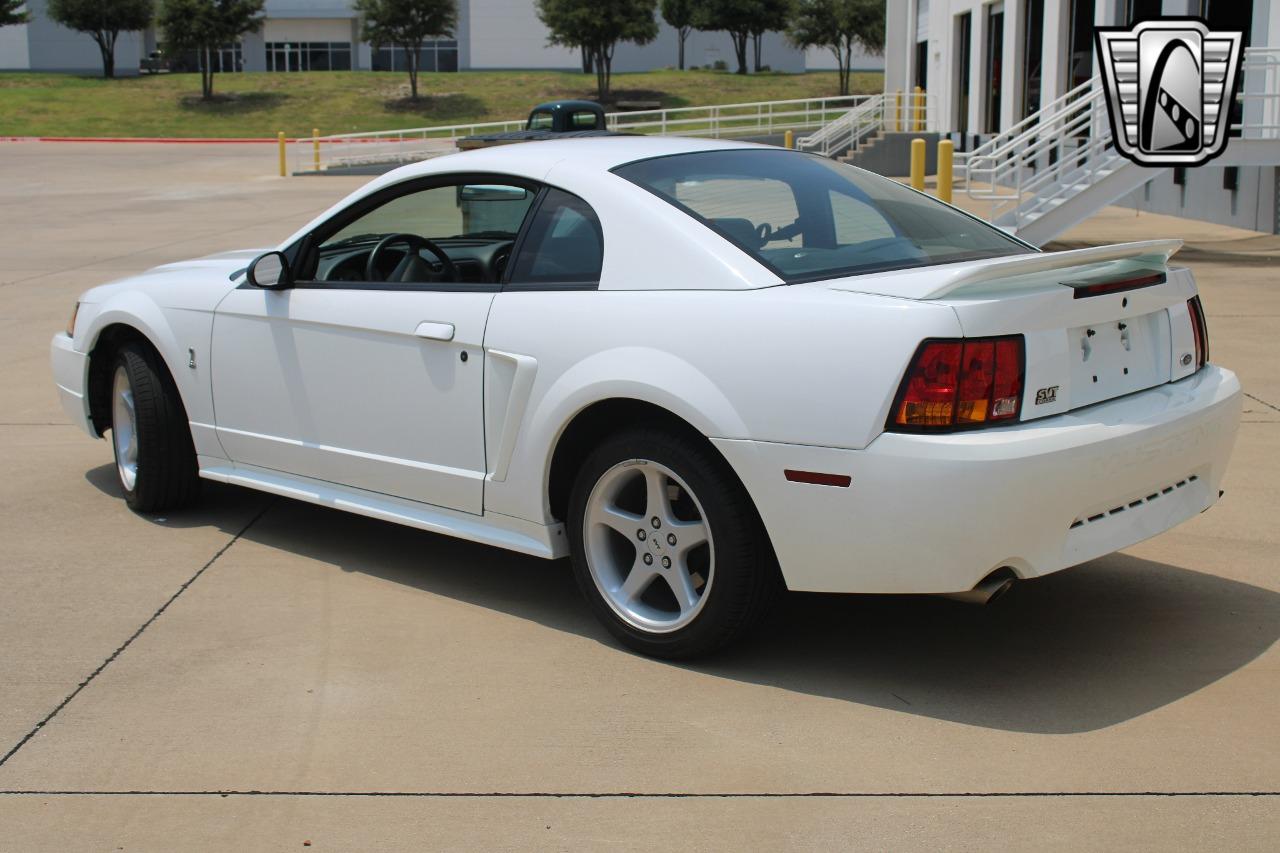 1999 Ford Mustang