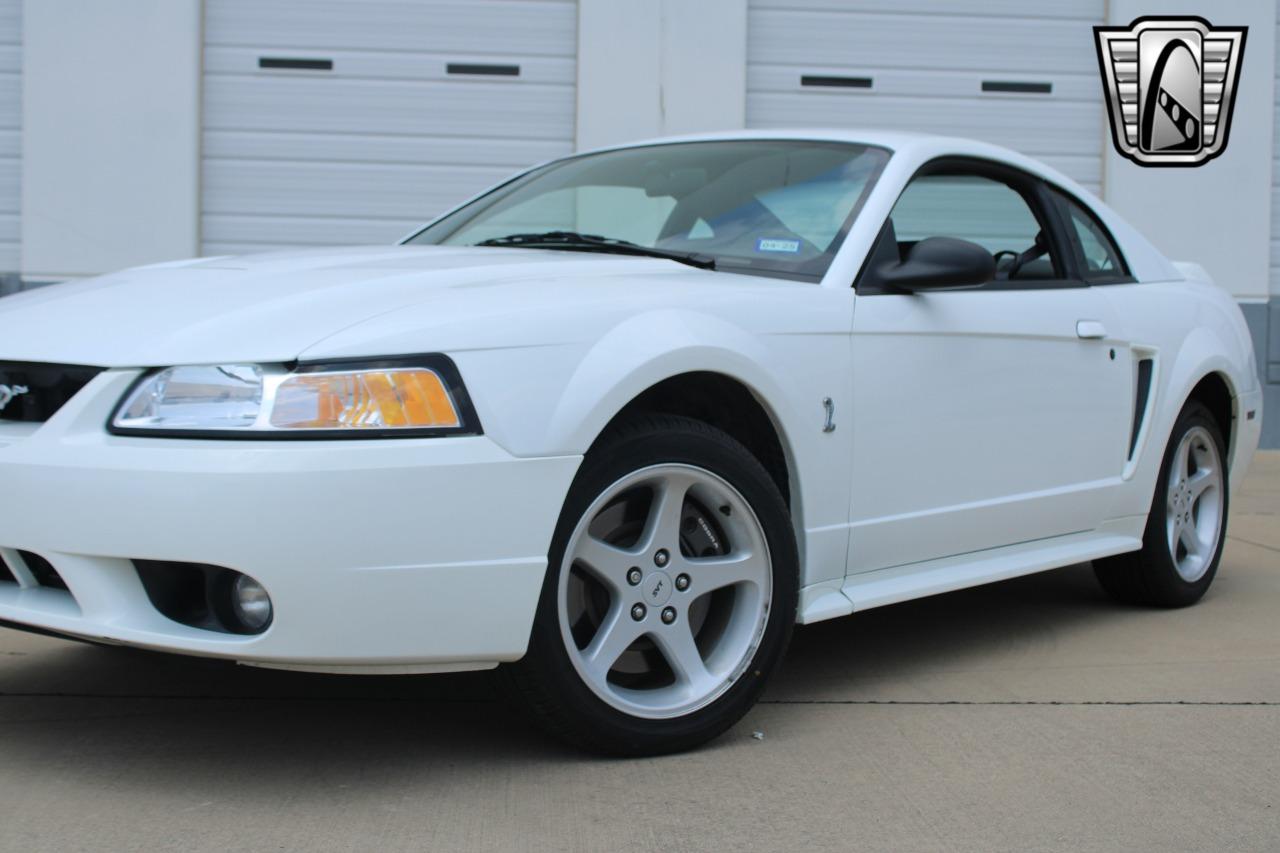 1999 Ford Mustang