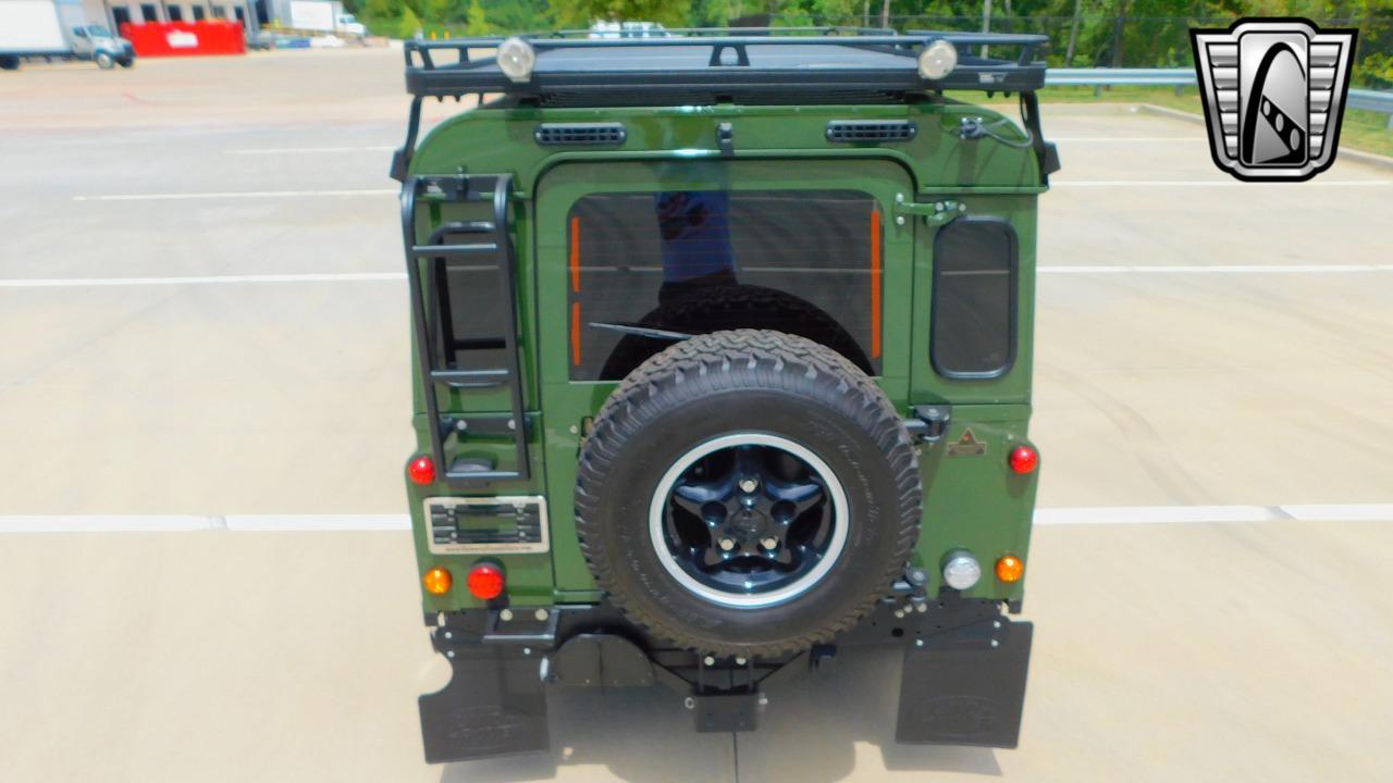 1988 Land Rover Defender