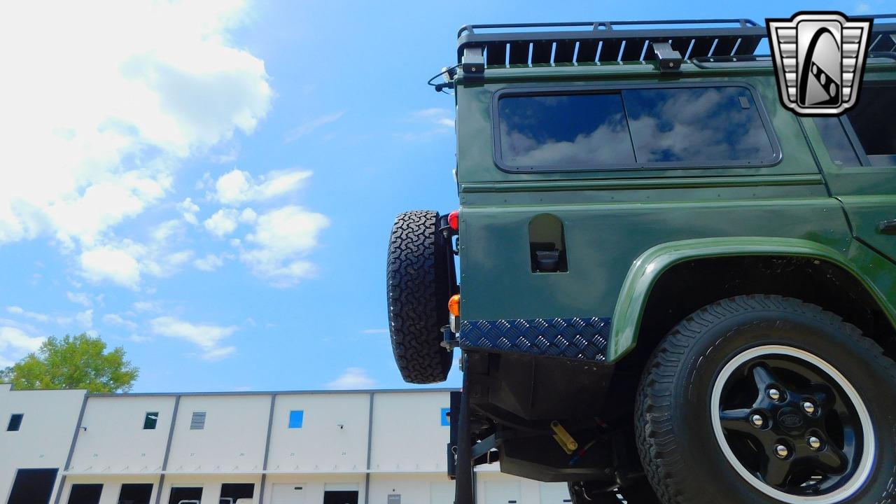 1988 Land Rover Defender