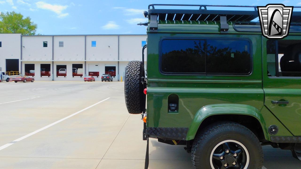 1988 Land Rover Defender