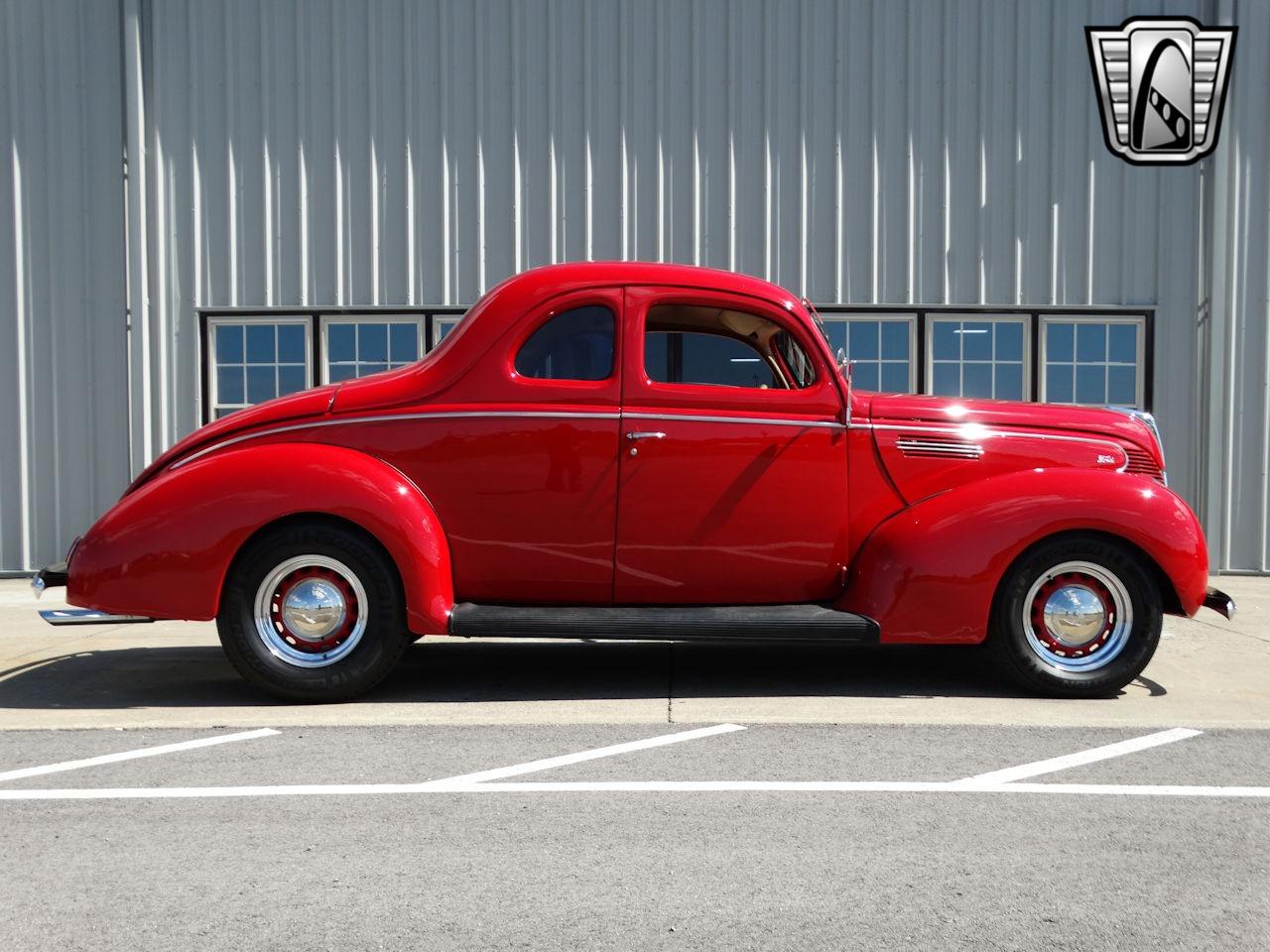 1939 Ford Deluxe