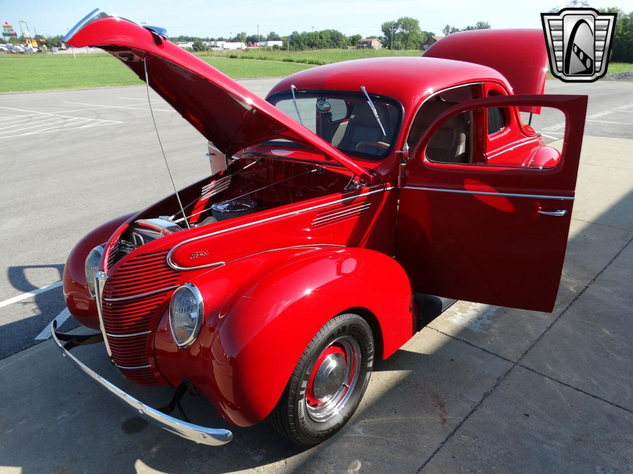 1939 Ford Deluxe