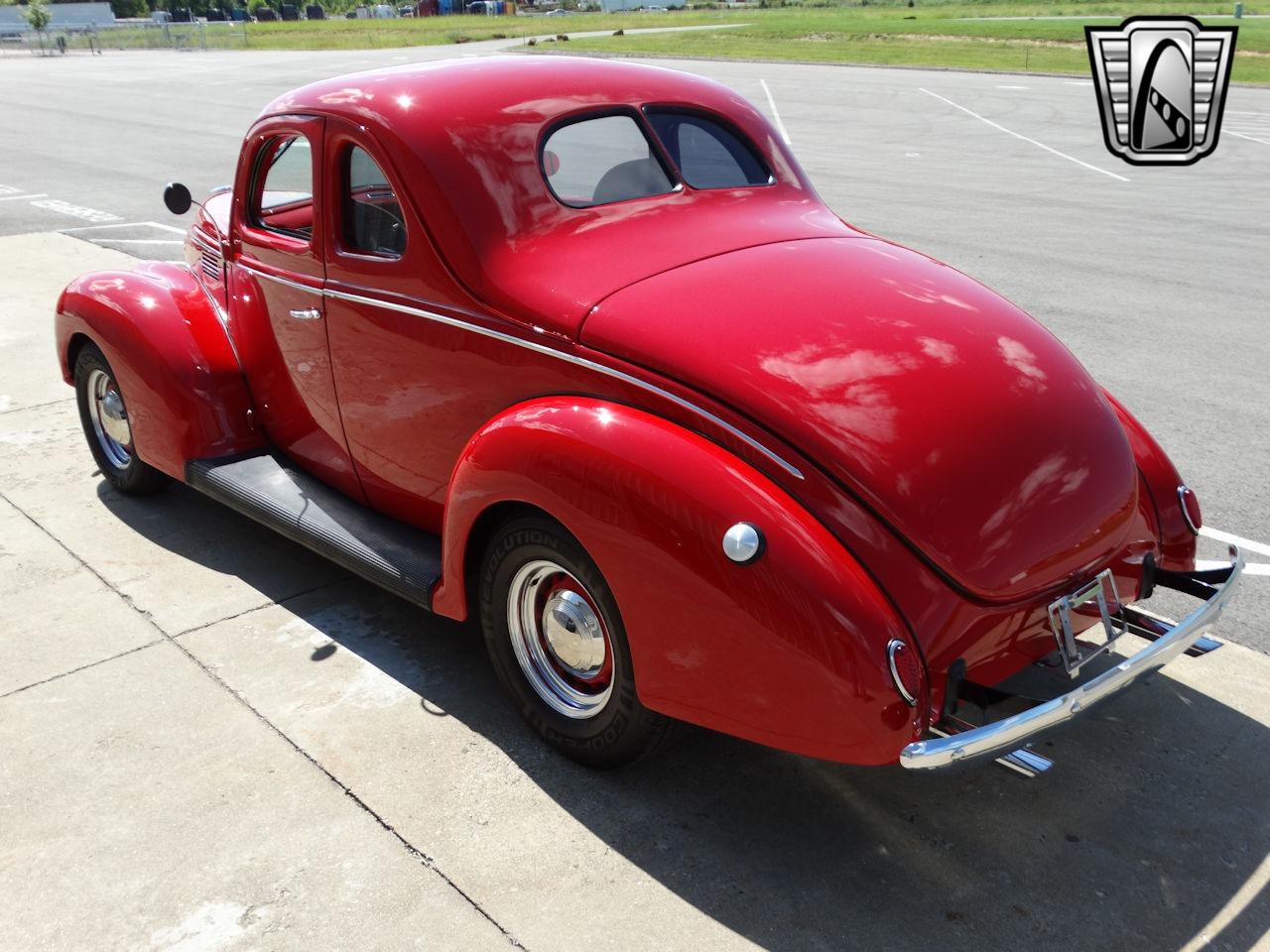 1939 Ford Deluxe