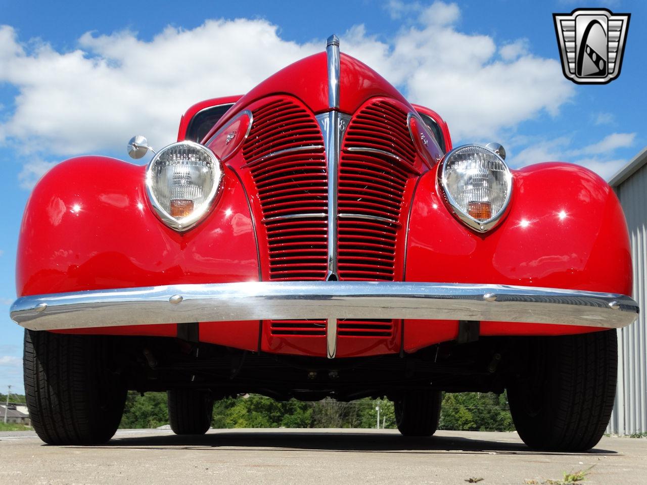 1939 Ford Deluxe