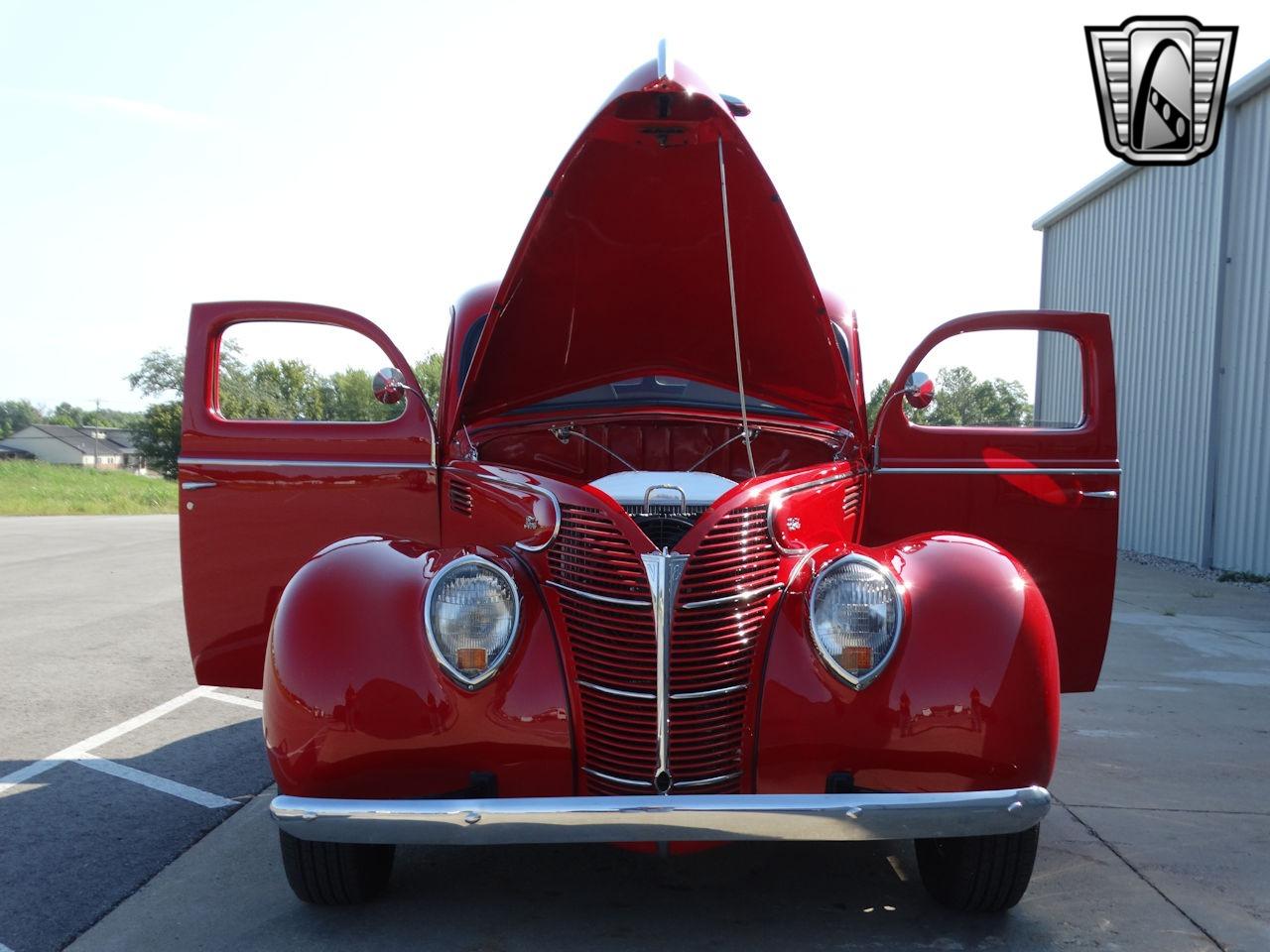 1939 Ford Deluxe