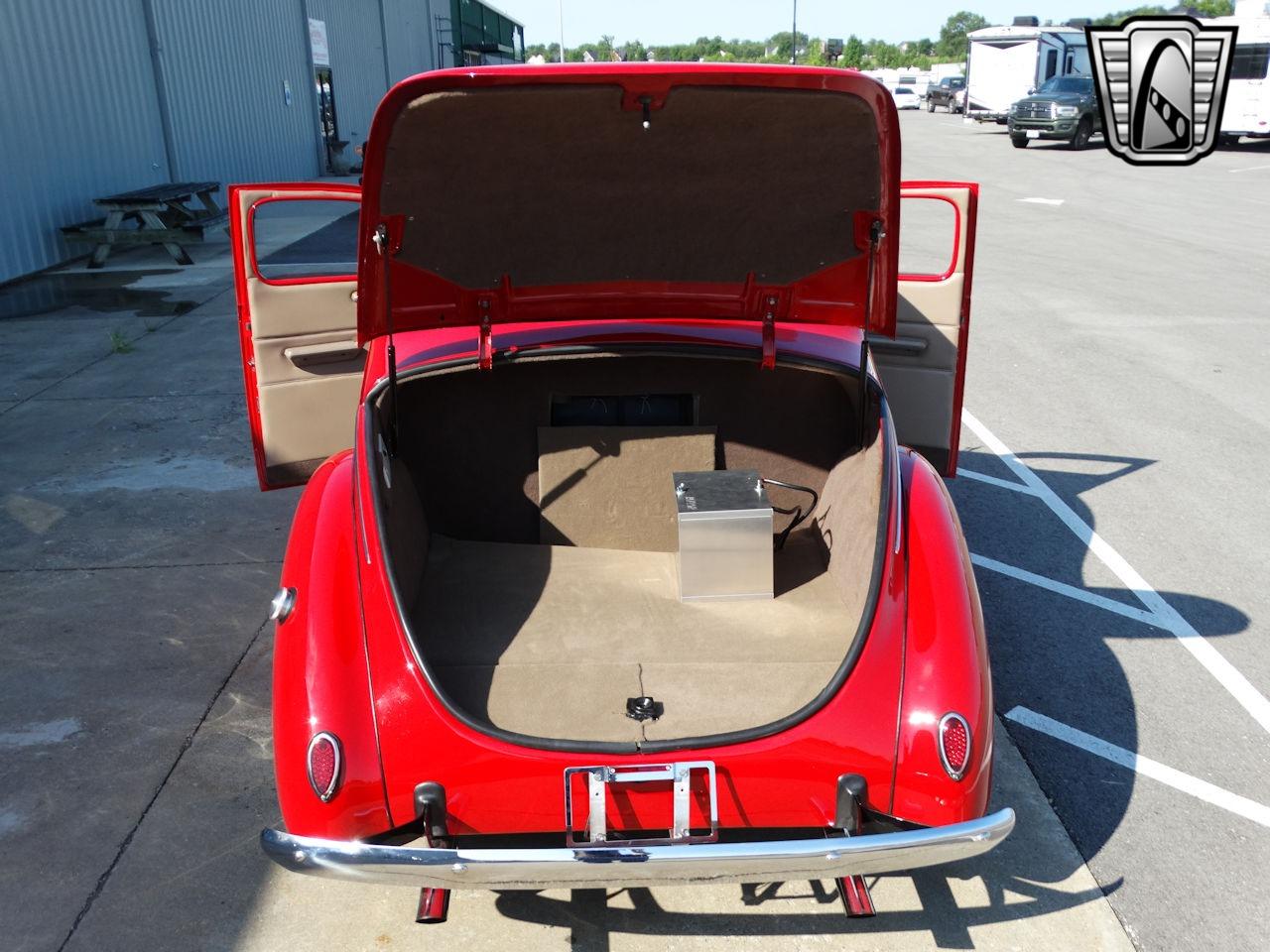 1939 Ford Deluxe