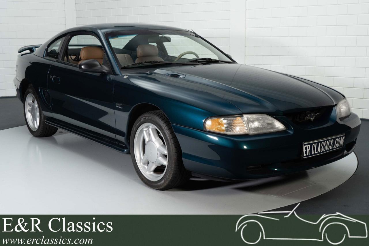 1994 Ford Mustang