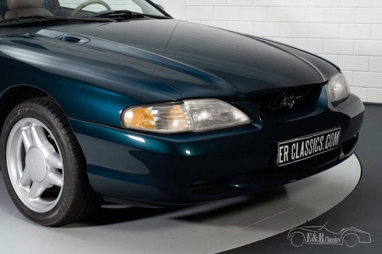 1994 Ford Mustang