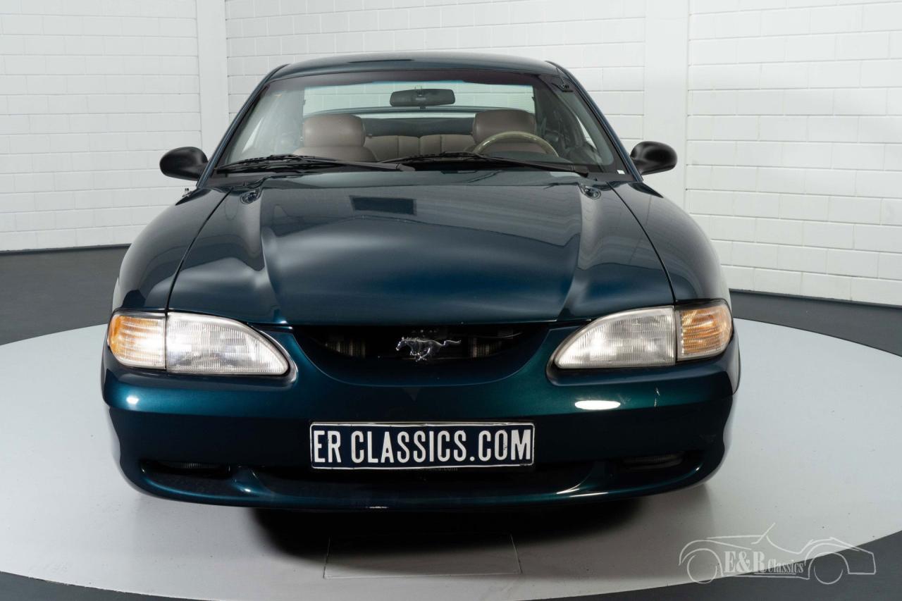 1994 Ford Mustang