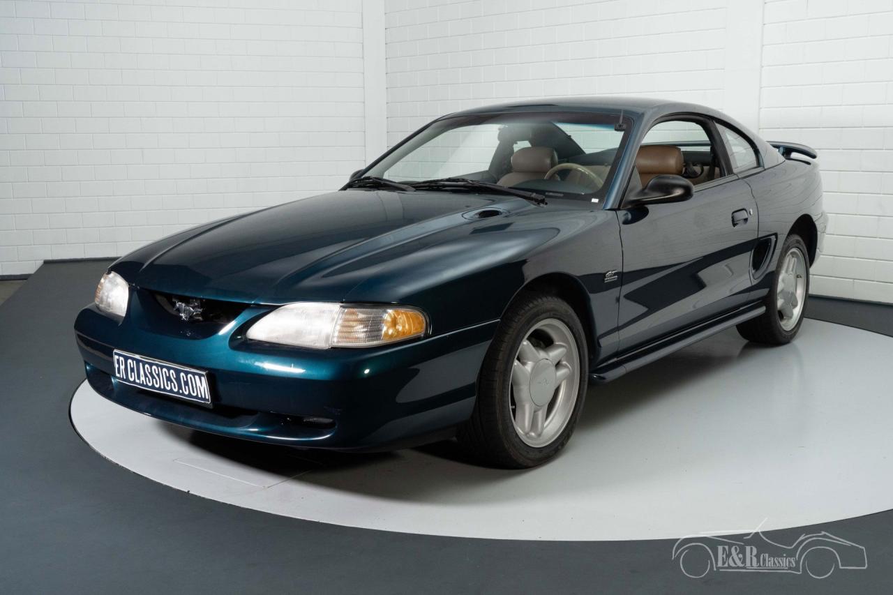 1994 Ford Mustang