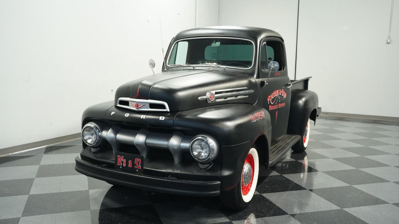 1952 Ford F-1 Patina