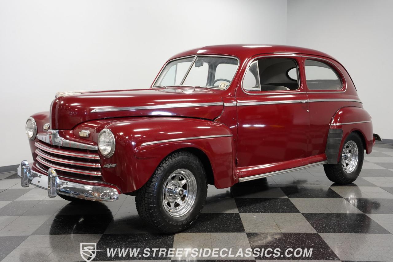 1946 Ford Super Deluxe