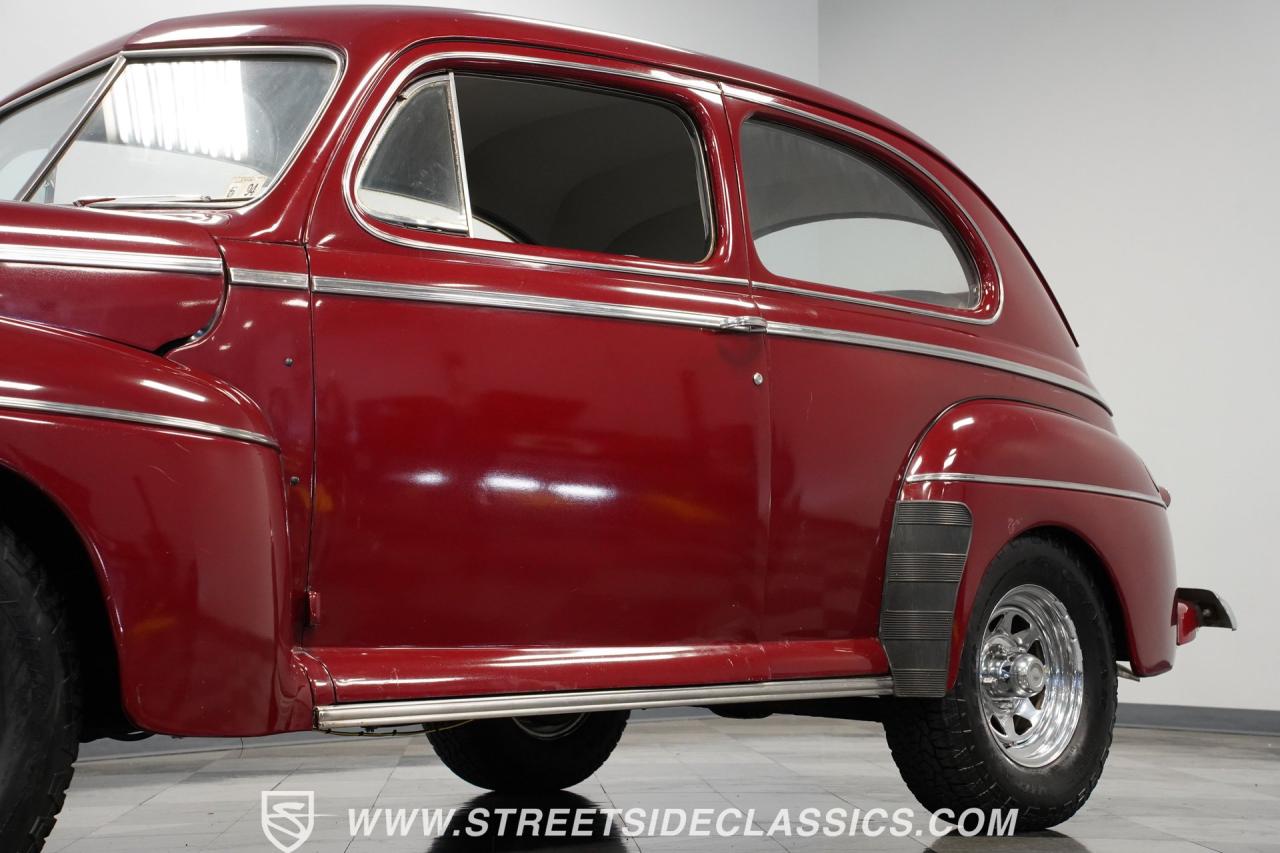 1946 Ford Super Deluxe