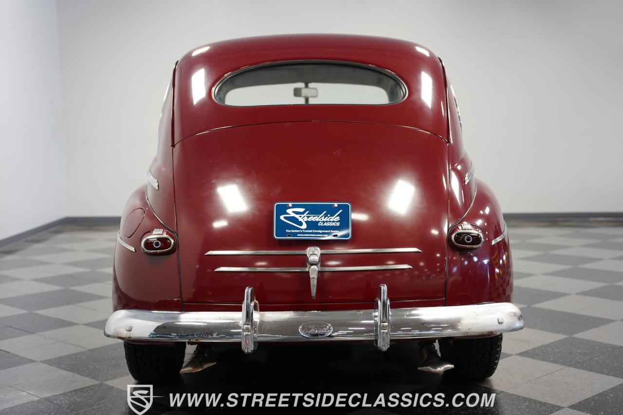 1946 Ford Super Deluxe