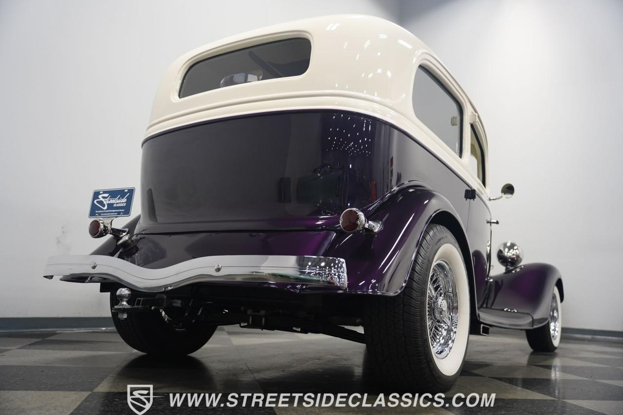 1934 Ford Tudor Streetrod