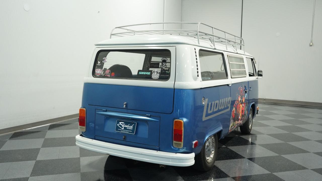 1974 Volkswagen Bus