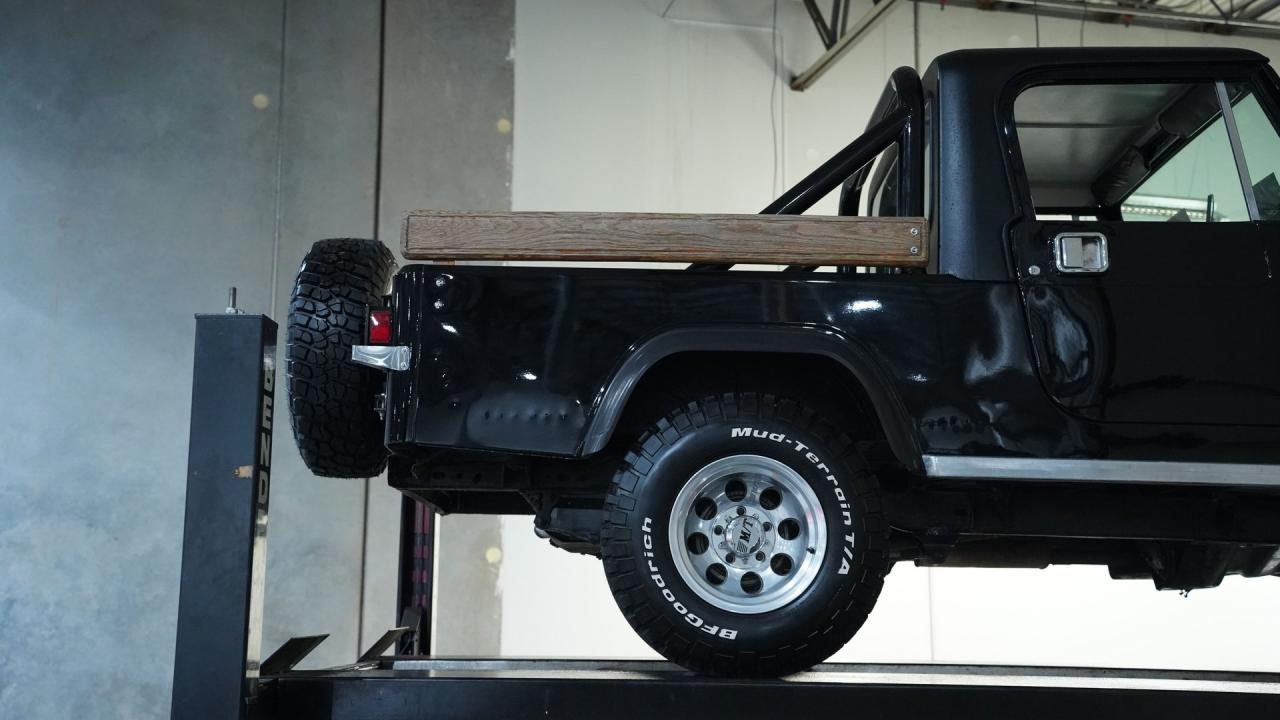 1981 Jeep Scrambler CJ8