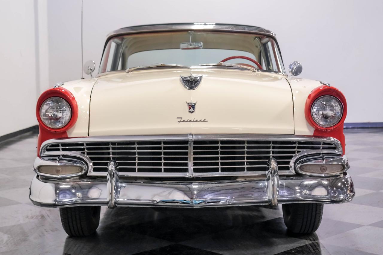 1956 Ford Fairlane Crown Victoria Skyliner