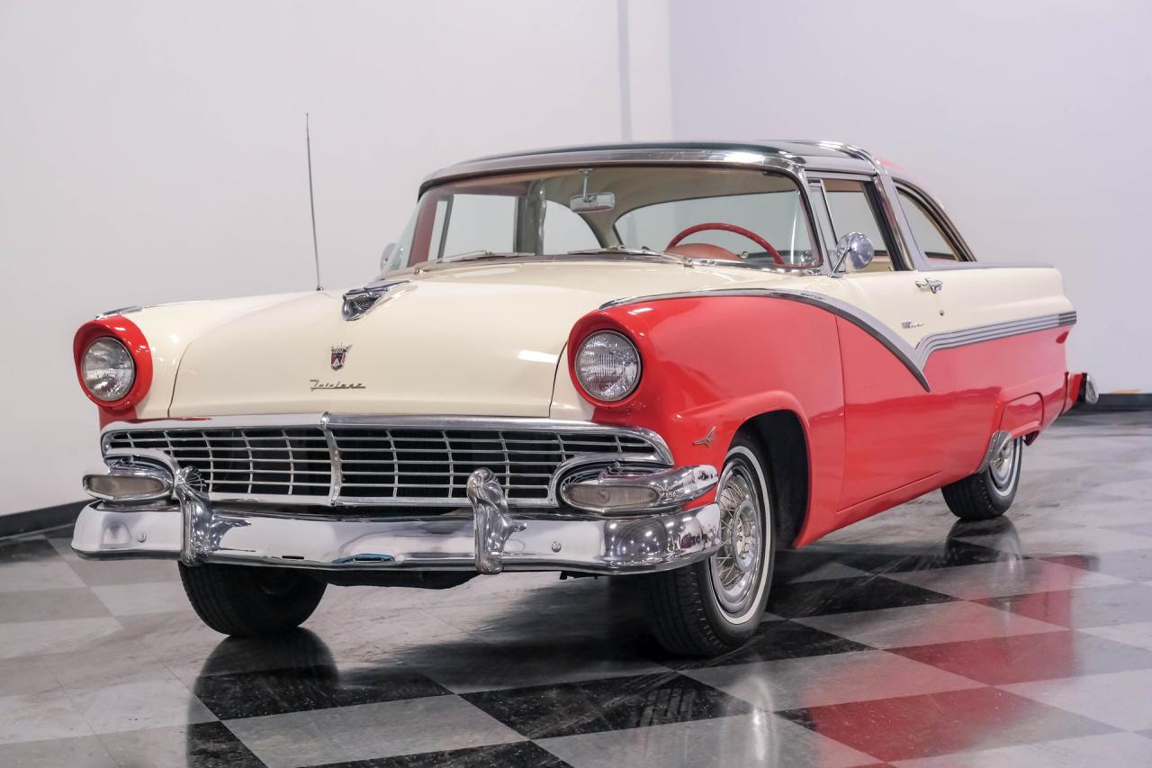 1956 Ford Fairlane Crown Victoria Skyliner