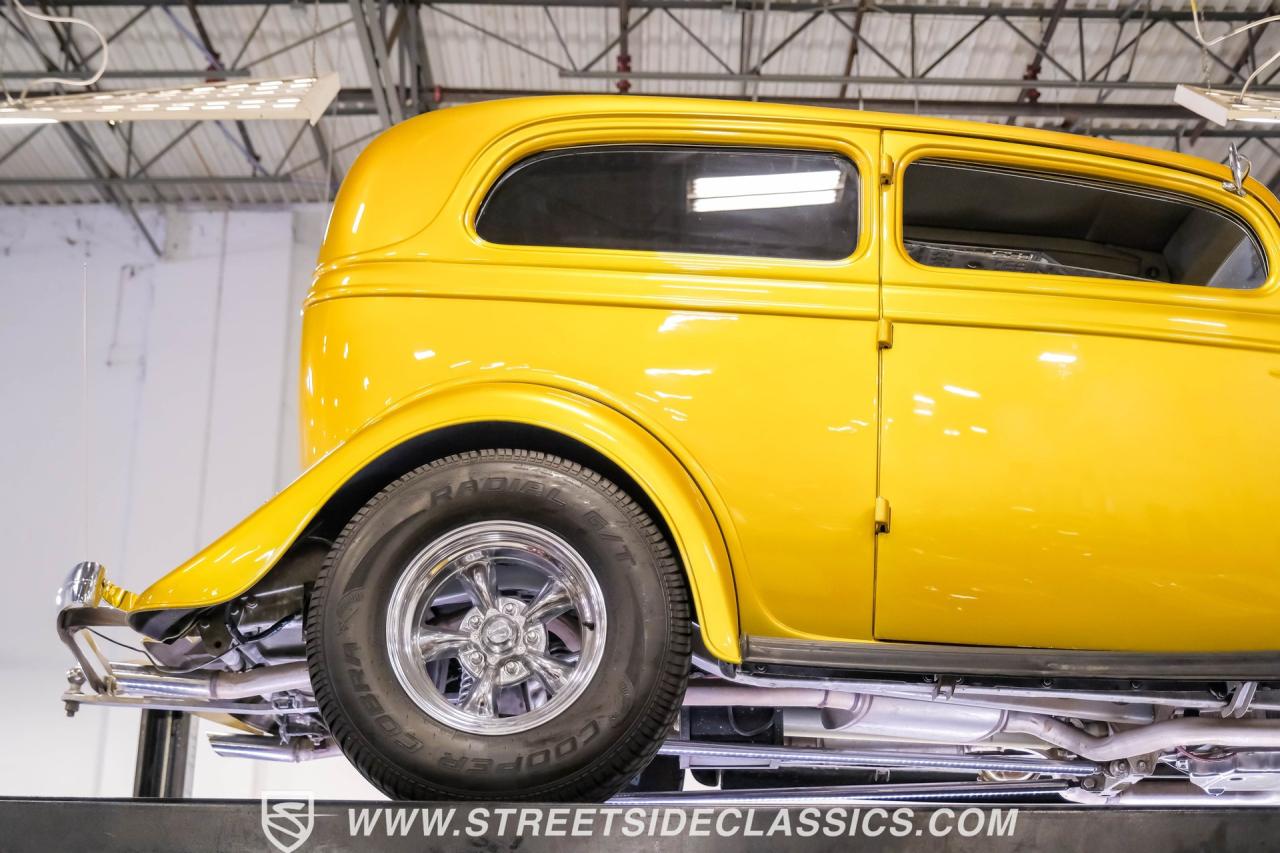 1933 Ford Victoria Streetrod with Trailer