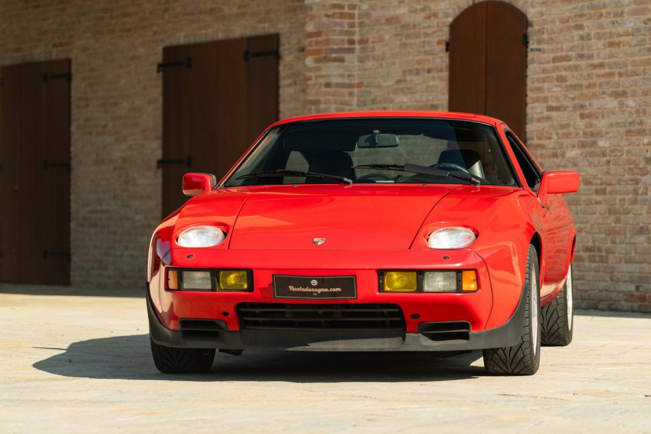 1984 Porsche 928 S