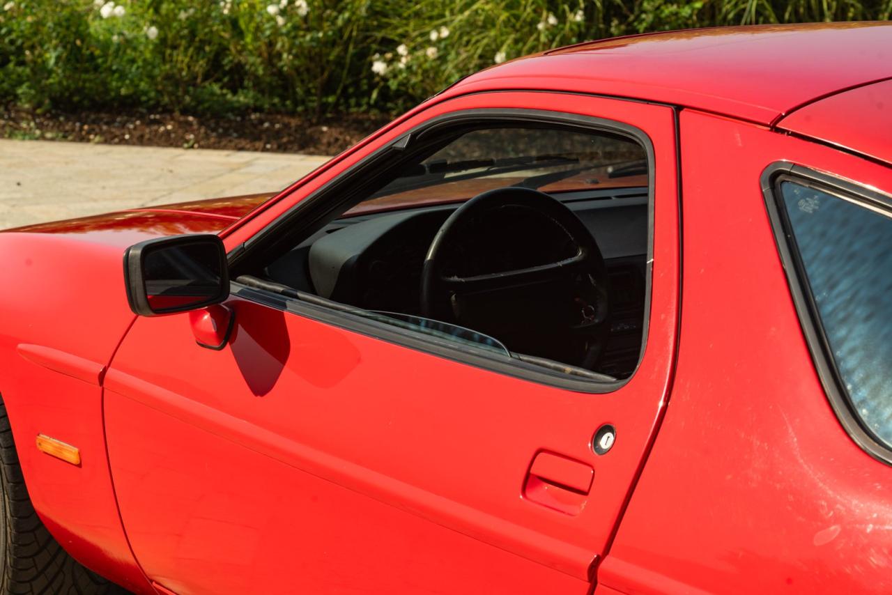 1984 Porsche 928 S