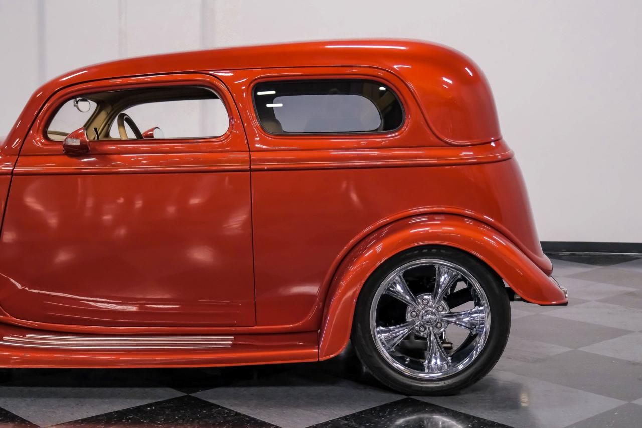 1933 Ford Victoria Streetrod