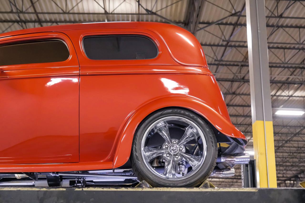 1933 Ford Victoria Streetrod