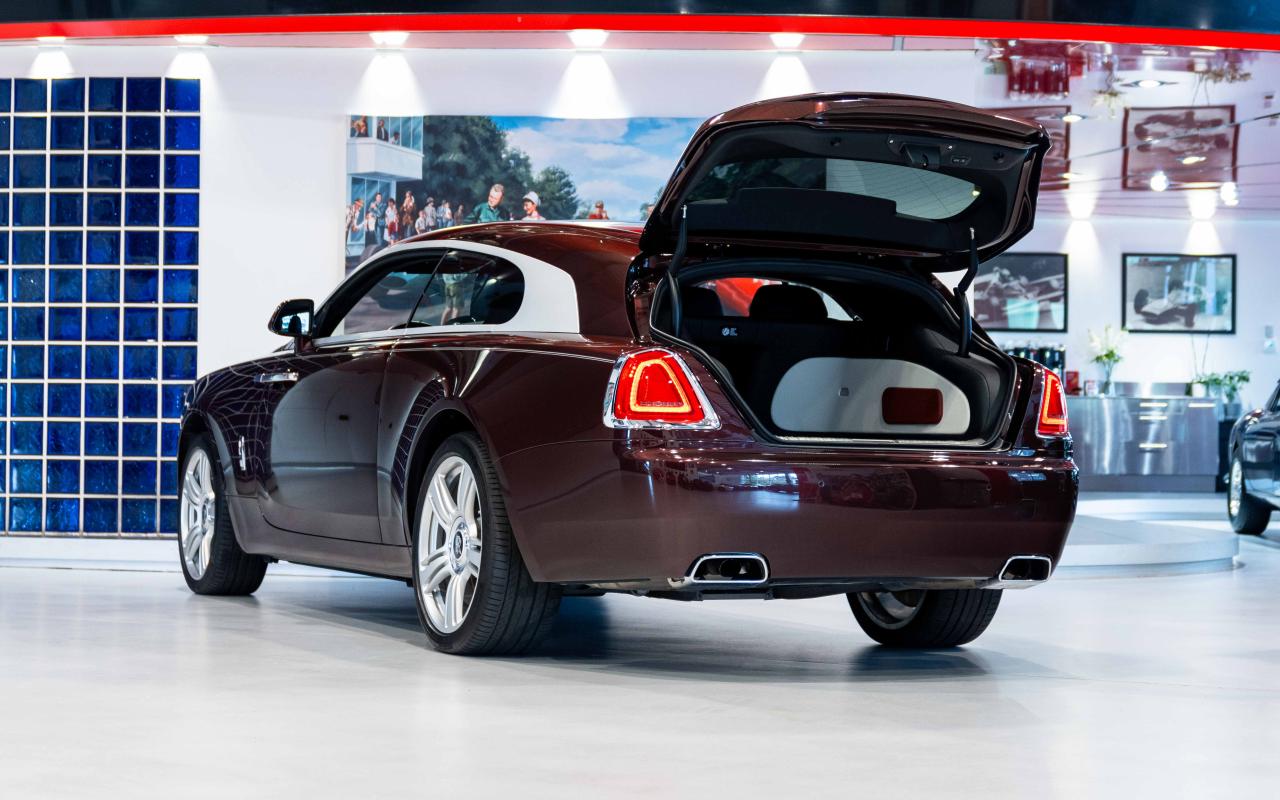 2015 Rolls - Royce Wraith