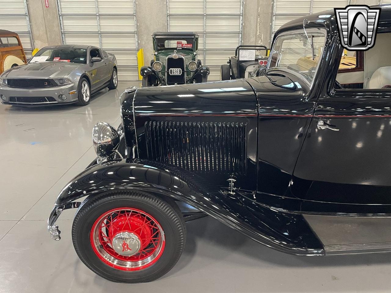 1932 Ford 3 Window Coupe