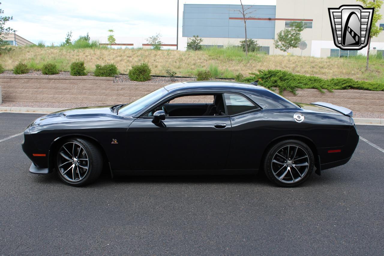 2015 Dodge Challenger