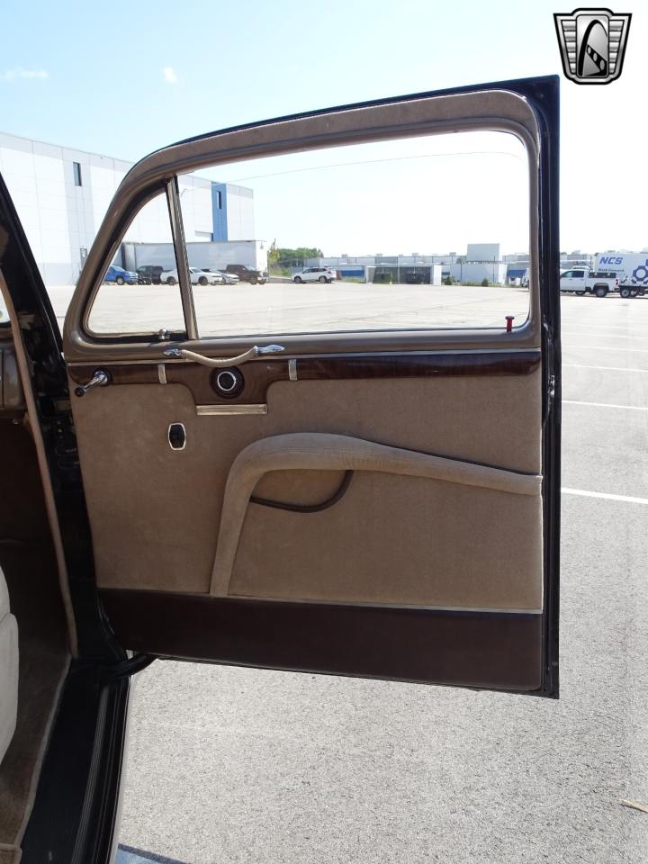 1947 Lincoln Continental