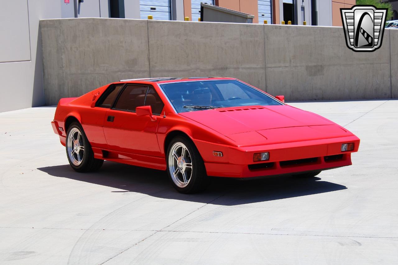 1985 Lotus Esprit