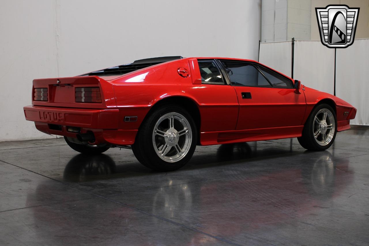 1985 Lotus Esprit