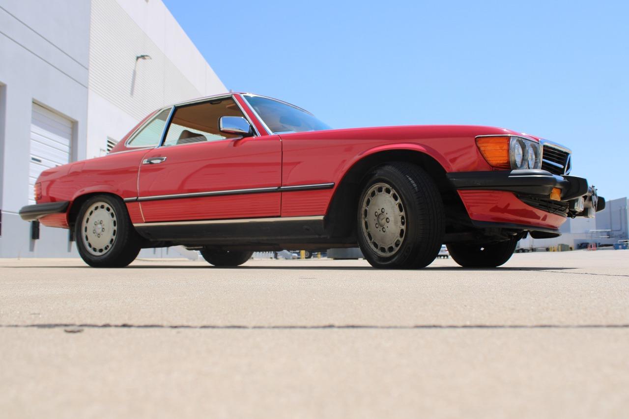 1986 Mercedes - Benz 560SL