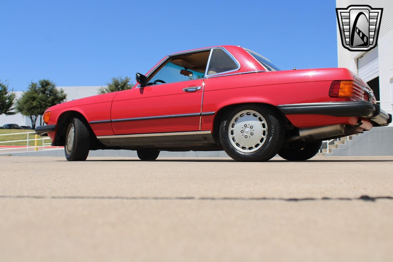 1986 Mercedes - Benz 560SL