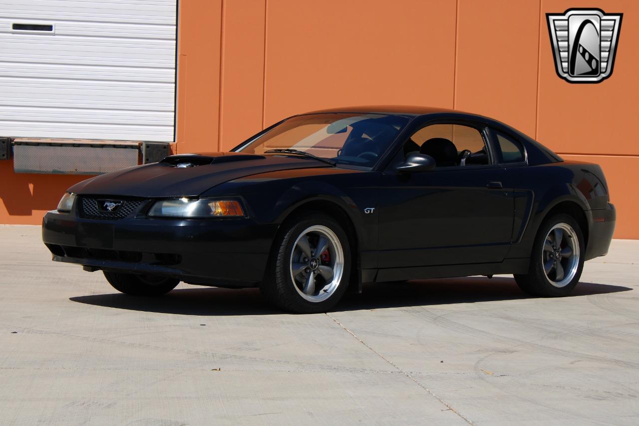 2001 Ford Mustang