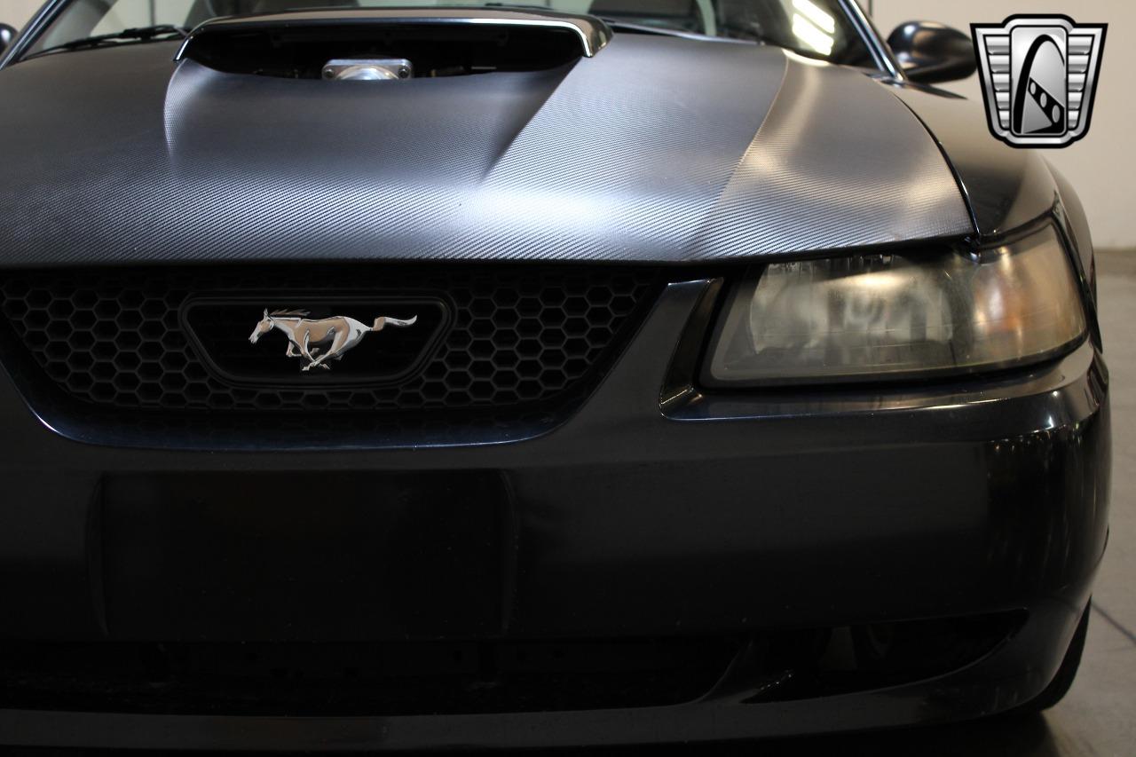 2001 Ford Mustang